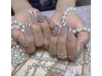 モアネイル 新宿/