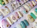 豪華なマーメイドネイル　海