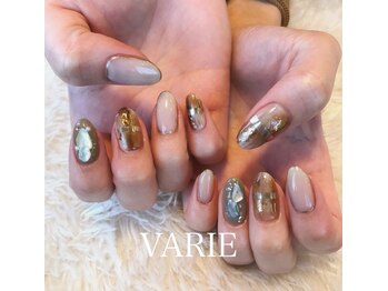 ヴァリエ(VARIE)/