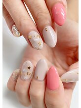 ネイルサロン ティアラリュクス 市川北口店(Tiara Luxe)/星ネイル