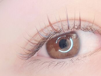 エミフィ(Emiphi)/