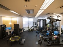 さかぐち整骨院の雰囲気（様々なお悩みにも対応できるよう、トレーニングルームも完備♪）