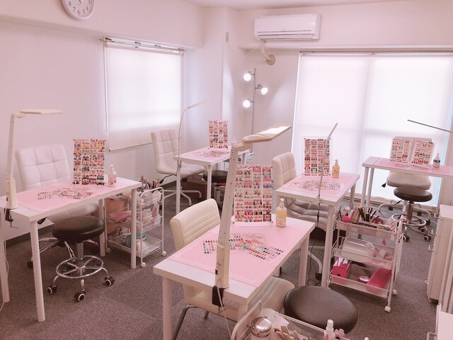 Y.S NAIL 【ヨシ ネイル】 池袋東口店