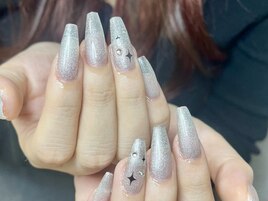 キラキラネイル