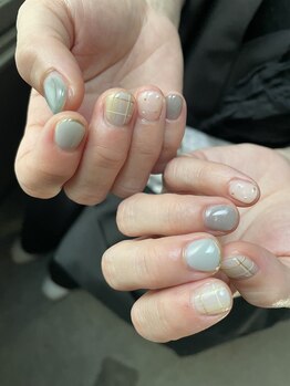 ププカニ(pupuKani)/ニュアンスネイル