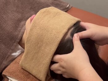 よつ葉の写真/お顔・頭の疲れを解消したい方に◎極上の癒しの時間を♪頭のコリをほぐして眼精疲労もスッキリ解消！
