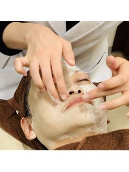 ビークレアーズ ビビ(B-crears. ViVi)/年齢によるたるみ毛穴にも◎