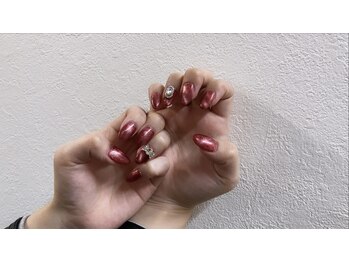 ジェイノヴァール(Jnovart)/