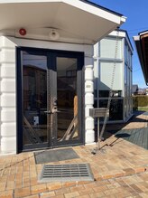 セメ(S’aimer)/店舗入り口