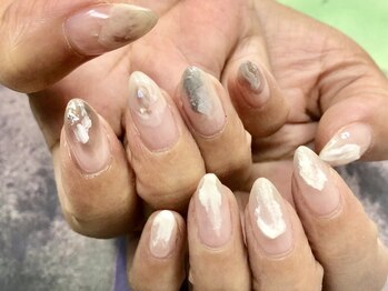 イビズ 新宿店(eviz)/ニュアンスネイル