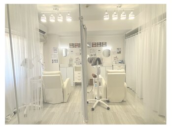 ホワイトニングショップ 西原店/～２名様同時施術も可能です～