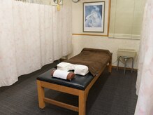 半個室空間でリラックスして施術が受けていただけます 鍼灸/整体