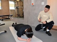 スーパージム(SuperGYM)の雰囲気（ボディメイクコンテスト優勝者による筋トレメニューと食事指導◎）