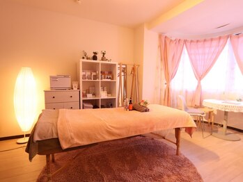 フレラ(FRELLA)の写真/【女性専用×隠れ家サロン】他人の目を気にせず「自分の為だけ」の癒しに向き合う時間を大切に◎