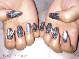 黒フラッシュネイル