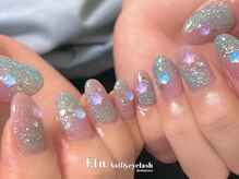 うるうるキラキラ系のジェル、パーツが豊富★パラジェル/ネイル