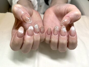 ヌーディカラー