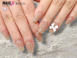 長さ出しでシンプル♪韓国ネイル