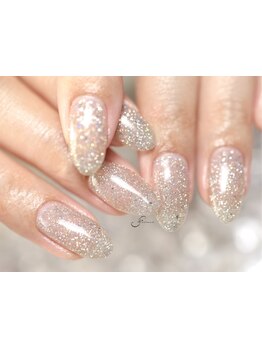 シンプル系（オフィス・日常）が得意