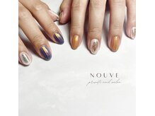 ヌーヴ(NOUVE)/asymmetry nail