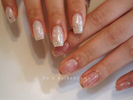 ちぐはぐ♪ニュアンスネイル