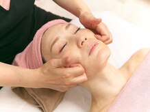 ココモカ(COCOMOKA)/リンパフェイシャル