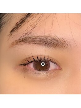 エイティスト(8ist)/パリジェンヌ[新宿/新宿駅]