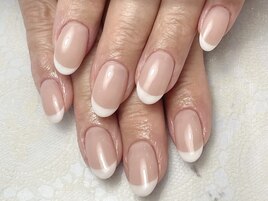 白フレンチネイル！