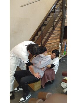 高槻整骨院/脊骨のゆがみ