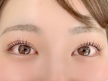 まつげ家クルン 横浜店(kurun)の写真/トリートメント付のまつ毛パーマで、自まつ毛の負担を軽減しませんか？まつ毛の健康を第一に考えた施術を★