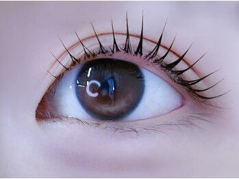カーサグラン(Casa Gran)の写真/自まつげのような軽さ！フラットラッシュor LEDマツエクで選べる大人上品EYE♪
