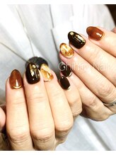 チヒロネイル/秋色ブランで攻める！ニュアンス