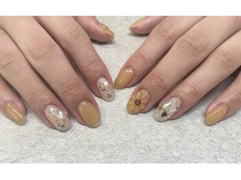 フラワーネイル