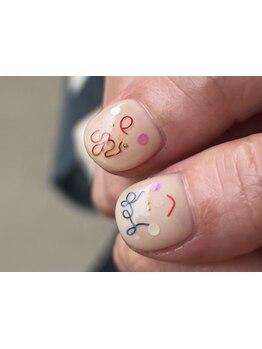 手描きアートが得意なサロン