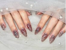 リマ(Lima)/キラキラフラッシュネイル