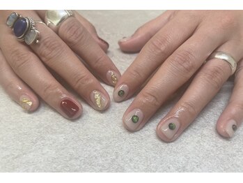 ロクサンサン(633)/ちぐはぐネイル