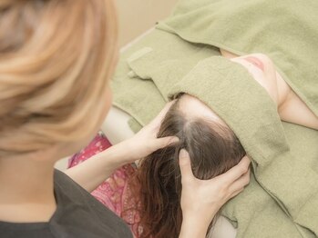 ソマリ(SOMALI)の写真/【夏季限定】炭酸スプレーを使った炭酸ヘッドスパ★暑い夏に爽快リフレッシュできるヘッドスパはいかが？