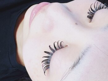 エネ ラッシュアンドブロウ バイ アンドエラ(ENNE Lash&Blow by&ERA)/BIND ROCK