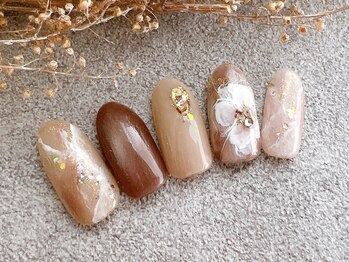 アミネイルズ(AmiNails)/ヌーディーネイル♪