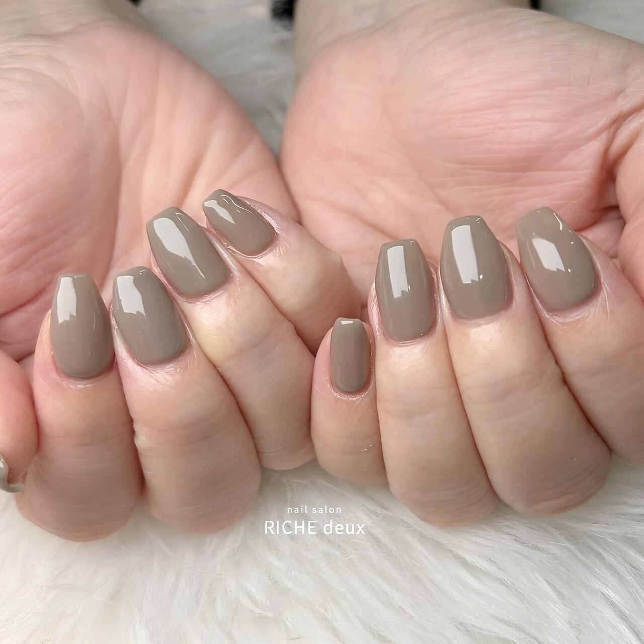2026年春トレンド】グレー オフィス ハンドのネイルデザイン集｜人気順