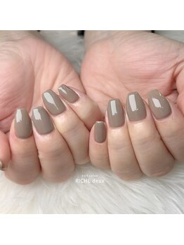 リッシュ ドゥ(RICHE deux)/ちゅるんグレージュネイル