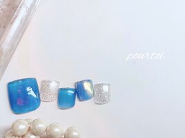 うるうるブルーネイル