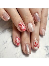 ガーリーネイル