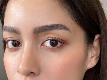 上目黒美容室ノ上の写真/【まつ毛パーマ・眉毛スタイリング】化粧品登録の目に優しい商材を使用！中目黒・寛ぎのプライベート空間。