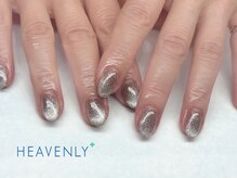 ヘブンリープラス＋ Luz湘南辻堂店/冬 マグネットネイル 水光マグ