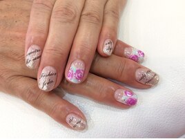 爽やか　キラキラネイル