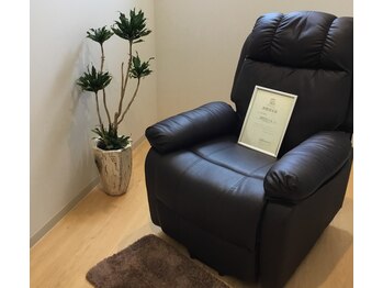 ブロスプラスアイ(BROS+e)/内装 マツエクブース