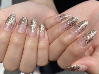 ラメグラデーションネイル