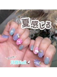 うるうる貝殻ネイル