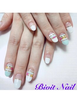 ビビットネイル(BivitNail)/
